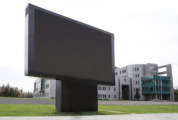 1.53mm pixel pitch LED display